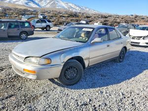 Toyota Camry LE 2.2L 4 1995