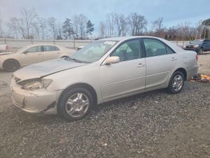 Toyota Camry LE 2.4L 4 2005