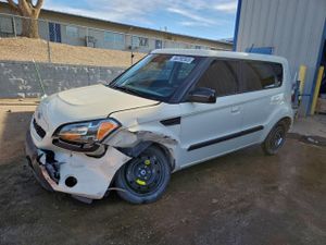 Kia Soul + 2.0L 4 2010