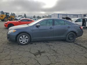 Toyota Camry BASE 2.5L 4 2010