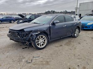 Nissan Maxima S 3.5L 6 2010
