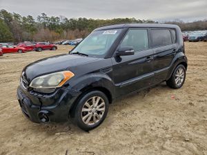 Kia Soul + 2.0L 4 2013