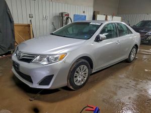 Toyota Camry L 2.5L 4 2013