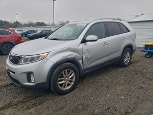 Kia Sorento LX 2.4L 4 2014