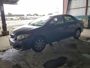 Toyota Corolla BASE 1.8L 4 2010