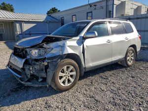 Toyota Highlander BASE 3.5L 6 2013