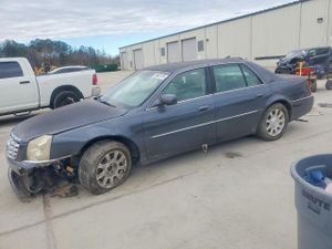 Cadillac DTS 4.6L 8 2010