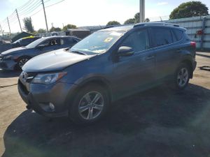Toyota Rav4 XLE 2.5L 4 2015