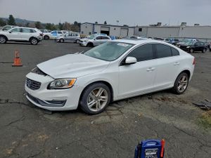 Volvo S60 PREMIER 2.0L 4 2015