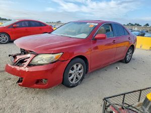 Toyota Camry BASE 2.5L 4 2011