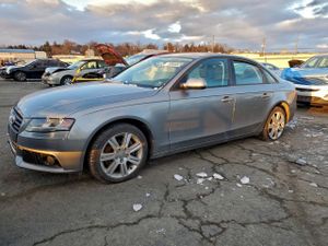 Audi A4 PREMIUM 2.0L 4 2011