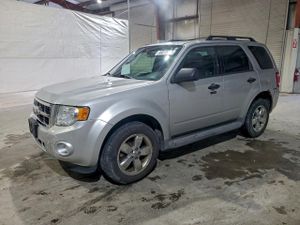 Ford Escape XLT 2.5L 4 2012