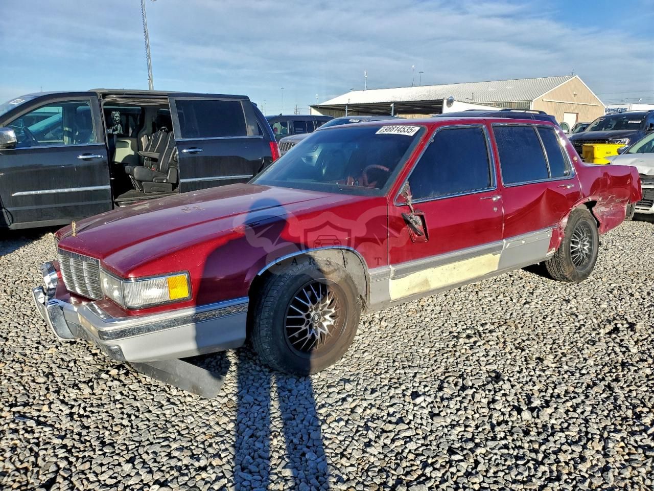 Cadillac Deville 4.9L 8 1992