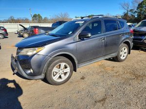 Toyota Rav4 XLE 2.5L 4 2013