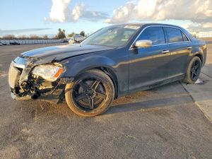 Chrysler 300C 5.7L 8 2013