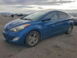 Hyundai Elantra GLS 1.8L 4 2013