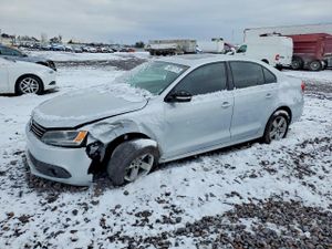 Volkswagen Jetta TDI 2.0L 4 2011