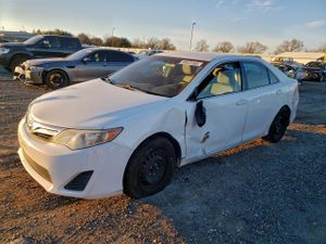 Toyota Camry L 2.5L 4 2014