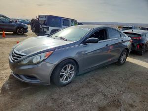 Hyundai Sonata GLS 2.4L 4 2013
