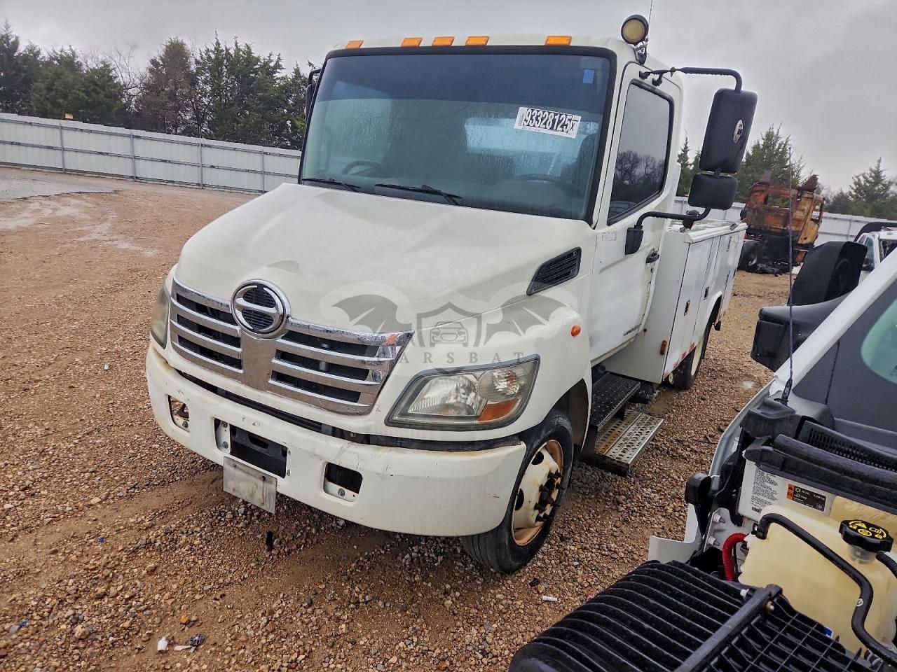Hino Motors 185 4.7L 4 2009