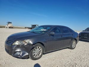 Toyota Camry BASE 2.5L 4 2011