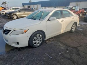 Toyota Camry BASE 2.5L 4 2010