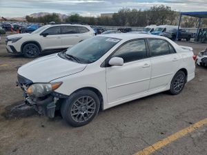 Toyota Corolla BASE 1.8L 4 2013