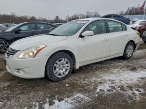 Nissan Altima BASE 2.5L 4 2011