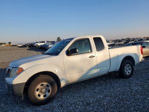 Nissan Frontier S 2.5L 4 2014