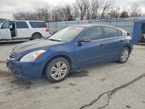 Nissan Altima BASE 2.5L 4 2010
