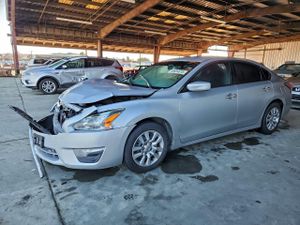 Nissan Altima 2.5 2.5L 4 2015