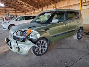 Kia Soul + 2.0L 4 2013