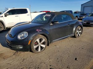 Volkswagen Beetle TURBO 2.0L 4 2013