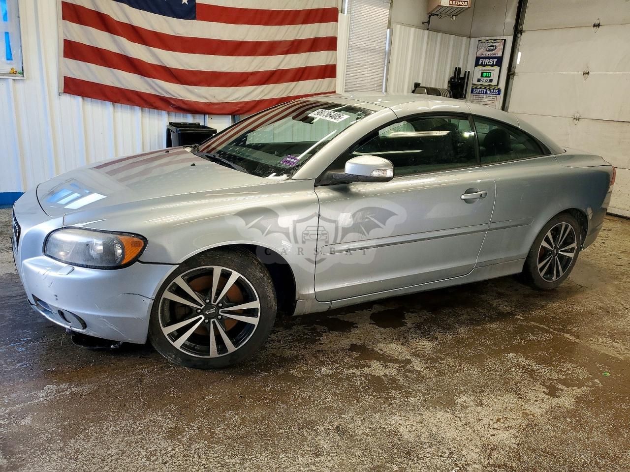 Volvo C70 T5 2.5L 5 2010