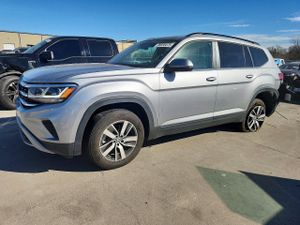 Volkswagen Atlas SE 2.0L 4 2022