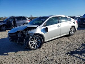 Toyota Avalon BASE 3.5L 6 2013