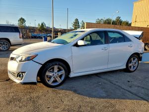 Toyota Camry L 2.5L 4 2014