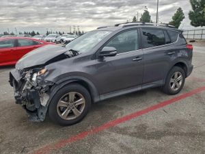 Toyota Rav4 XLE 2.5L 4 2015