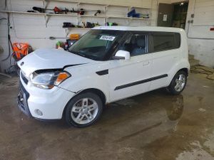 Kia Soul + 2.0L 4 2010