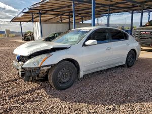 Nissan Altima BASE 2.5L 4 2012
