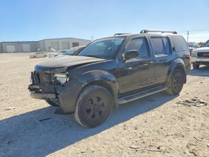 Nissan Pathfinder S 4.0L 6 2011
