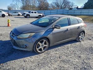 Ford Focus TITANIUM 2.0L 4 2013