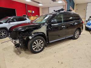 Nissan Pathfinder S 3.5L 6 2014
