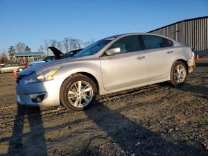 Nissan Altima 2.5 2.5L 4 2015