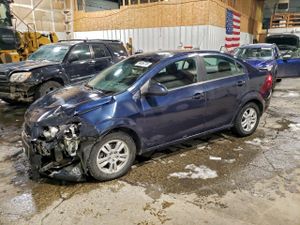 Chevrolet Aveo (Sonic) LT 1.8L 4 2015