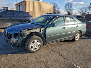 Toyota Camry LE 3.0L 6 2002