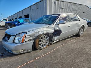 Cadillac DTS PREMIUM COLLECTION 4.6L 8 2011