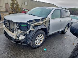 Toyota Highlander BASE 3.5L 6 2012