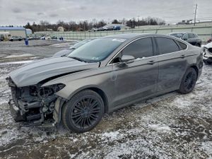 Ford Fusion SE 1.5L 4 2014
