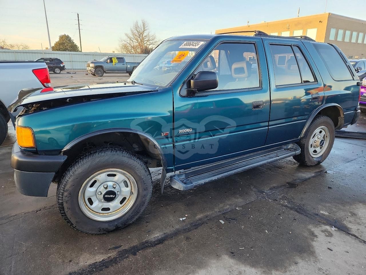 Isuzu Rodeo S 3.2L 6 1997